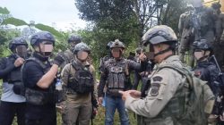 Lumpuhkan 3 Anggota KKB di Yahukimo, Satgas Damai Cartenz Sita Senjata Api dan Amunisi
