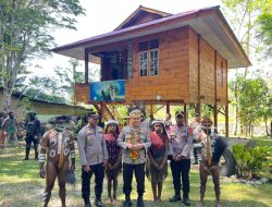 Kunjungi Jayawijaya, Astamaops Kapolri Dorong Masa Depan Generasi Muda Papua Lewat Pendidikan dan Seni