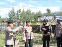 Pimpin Penanganan Kerusuhan di Puncak, Kapolda Papua Tengah dan Jajaran Forkopimda Cek Lokasi Pembakaran